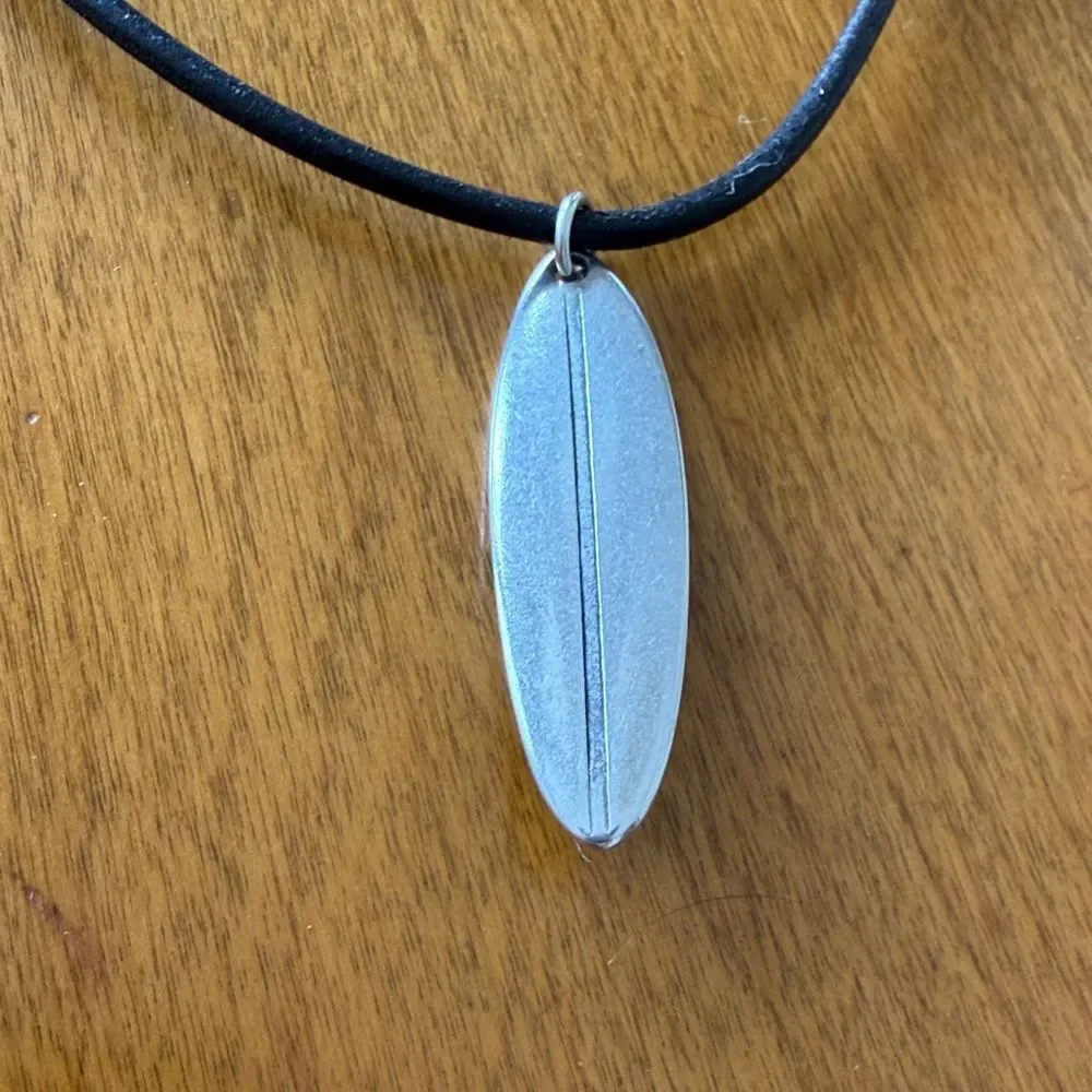 Surf board pendant/necklace